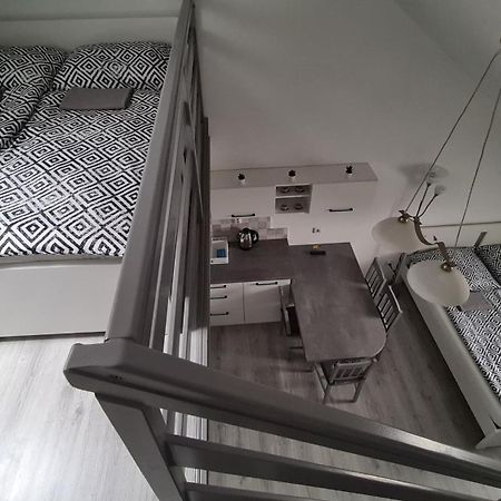 Gyulai-Fuerdo-Apartman Ii. Exteriör bild
