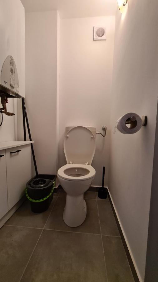 Gyulai-Fuerdo-Apartman Ii. Exteriör bild