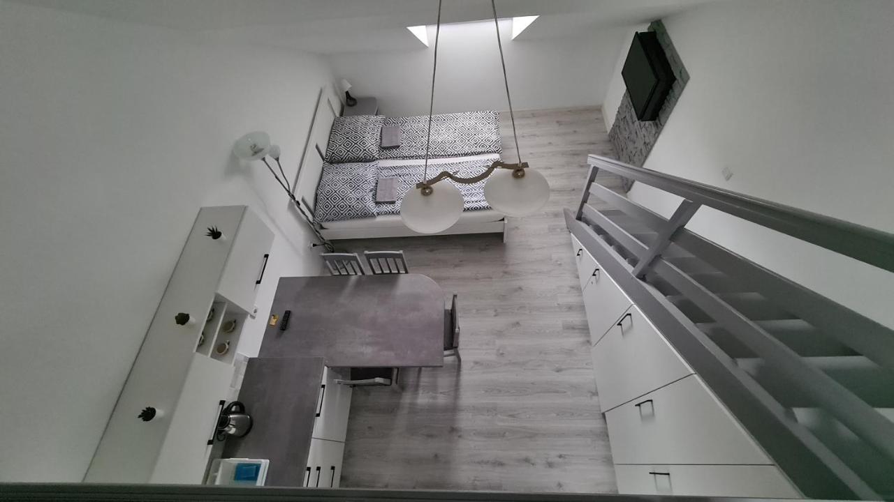 Gyulai-Fuerdo-Apartman Ii. Exteriör bild